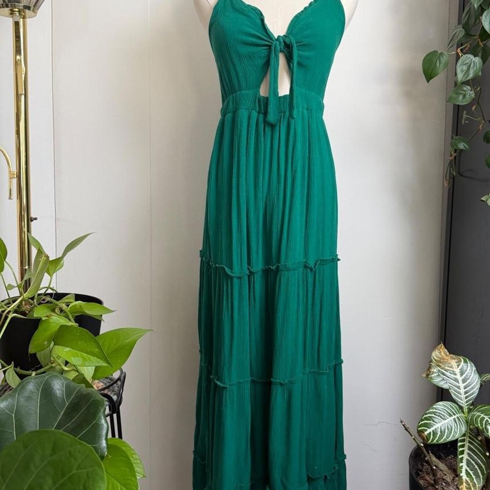 Justify Emerald Green Tiered Ruffle Maxi Dress Tie Front Smocked Back Large